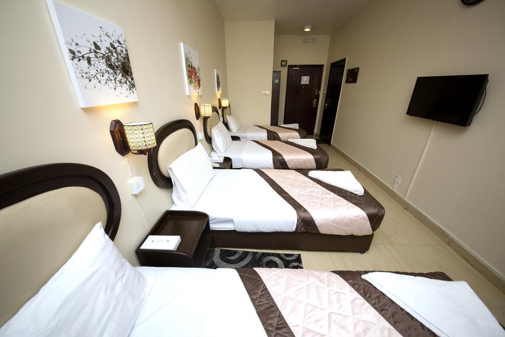 แกรนด์ ซีนา โฮเต็ล Hotel ดูไบ ภายนอก รูปภาพ